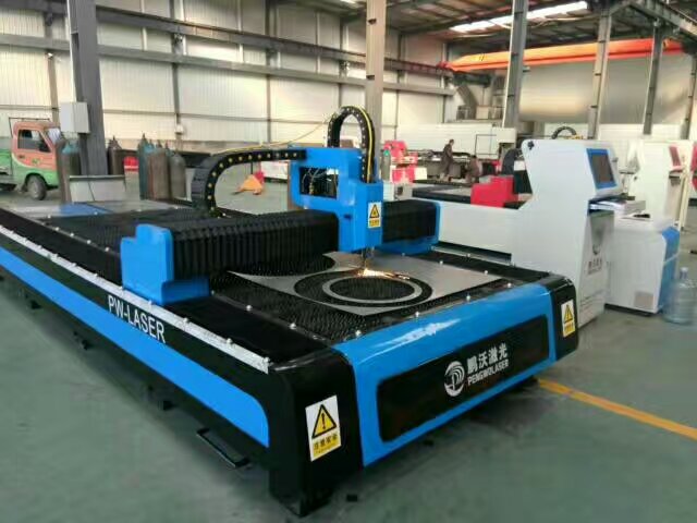 Yyc Gear Rack Yaskawa Servo Drvier Fiber Laser Cutting Machine